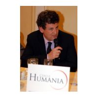 Cerle Humania 0160R.JPG